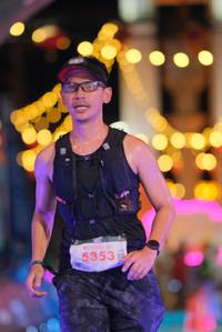 BIB: 5353
                            <button type="button" onclick="openModal(21772106)" class="btn btn-primary btn-sm float-right btn-popup" data-toggle="modal" data-target=".modal-high-quality">
                        <i class="fas fa-shopping-cart"></i> Add to Cart
                    </button>
                                            <button type="button" onclick="isThisMe(21772106, true)" class="btn btn-success btn-sm float-right btn-popup btn-isme hidden" data-toggle="tooltip" data-placement="bottom" title="นี่คือรูปของคุณใช่ไหม คลิกที่นี่เพื่อเอาเข้าอัลบั้ม">
                        <i class="fas fa-plus"></i> Add to album
                    </button>
                    <button type="button" onclick="isThisMe(21772106, false)" class="btn btn-warning btn-sm float-right btn-popup btn-isnotme hidden">
                        <i class="fas fa-ban"></i> Remove from album
                    </button>